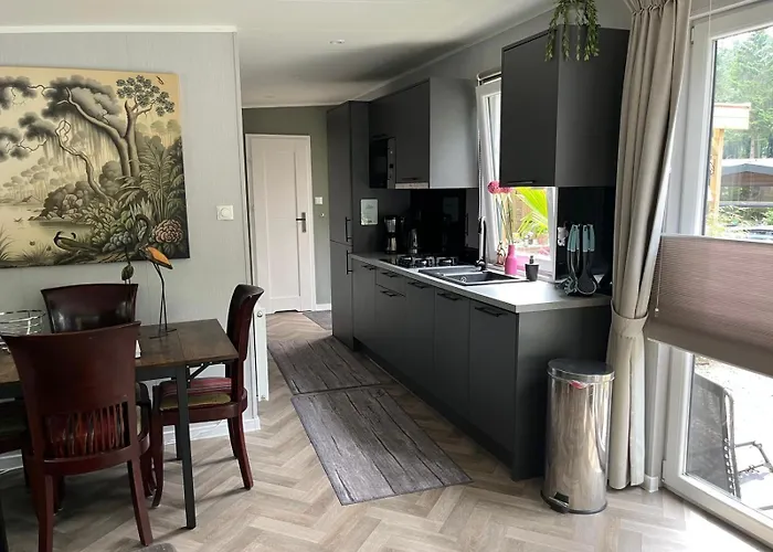 Bosgeluk * Hoenderloo